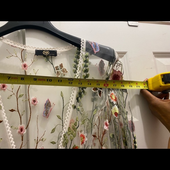 Embroidered flower sheer Maxi Dress (off white) - Picture 9 of 11